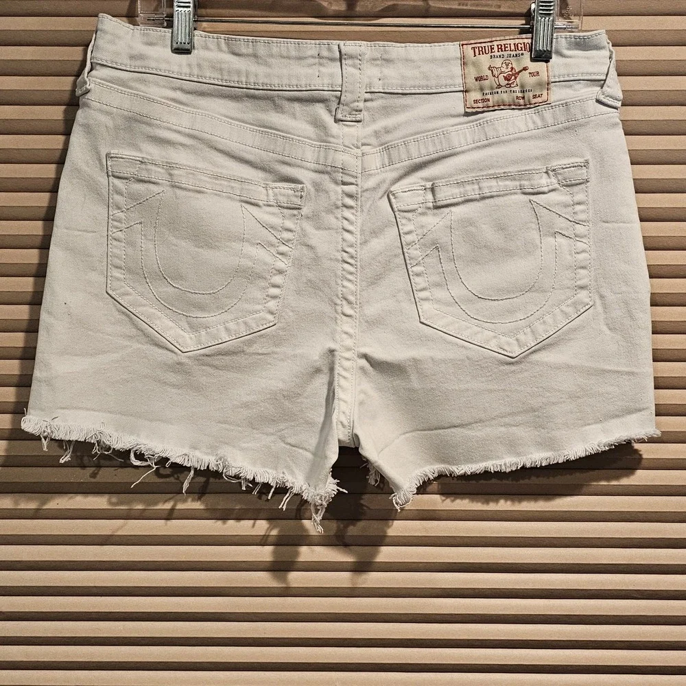 True Religion Maisie High Rise Short White Denim Cut Off Raw Hem‎ 31 205788